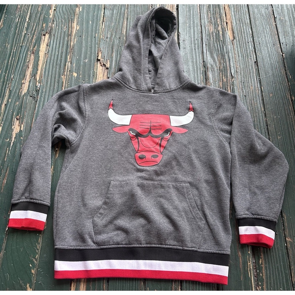 Chicago Bulls Hoodie Boys Medium (10-12) Gray Red NBA